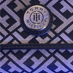 Tommy Hilfiger Monochrome Geometric Bag